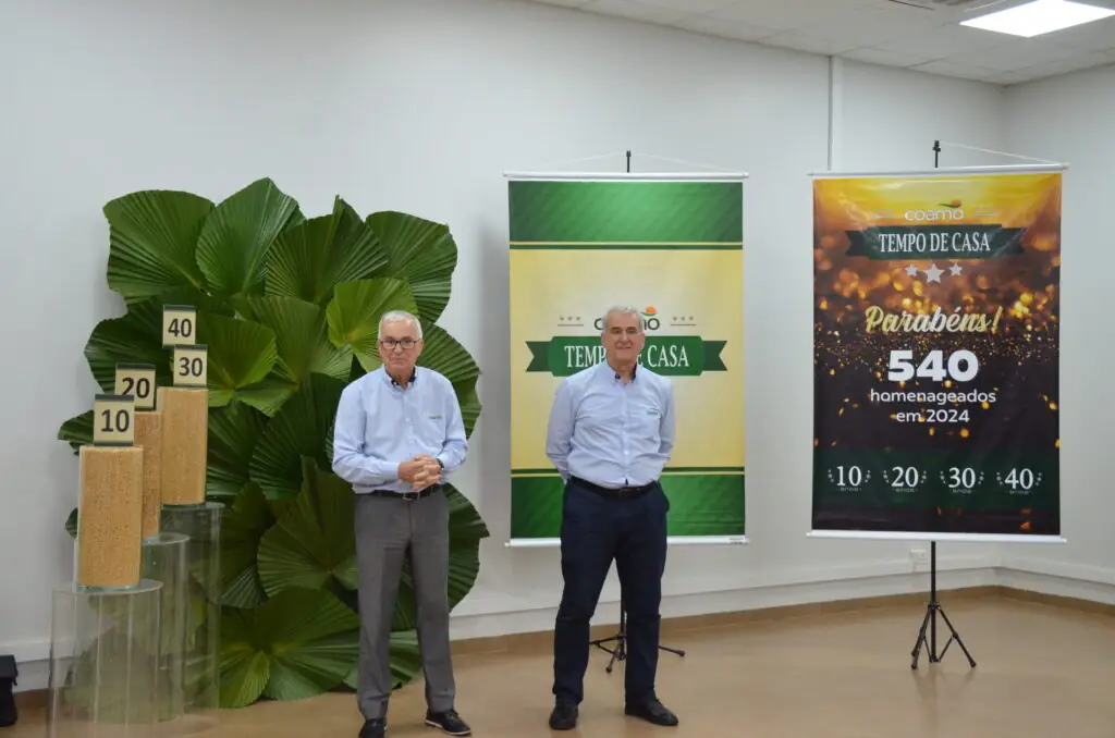 Tempo de Casa: COAMO presta homenagem aos seus funcionários Tempo de Casa: COAMO presta homenagem aos seus funcionários