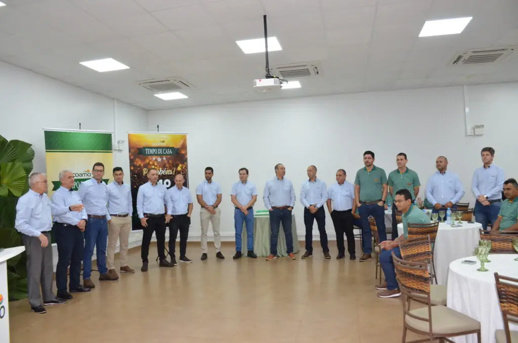 Tempo de Casa: COAMO presta homenagem aos seus funcionários Tempo de Casa: COAMO presta homenagem aos seus funcionários