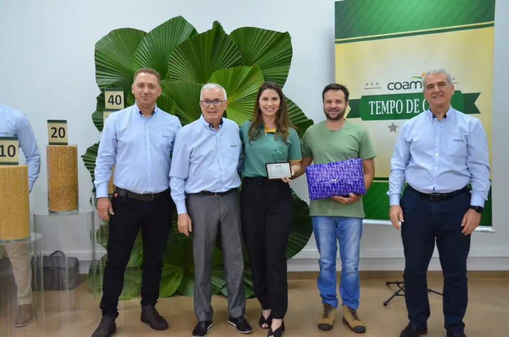 Tempo de Casa: COAMO presta homenagem aos seus funcionários Tempo de Casa: COAMO presta homenagem aos seus funcionários