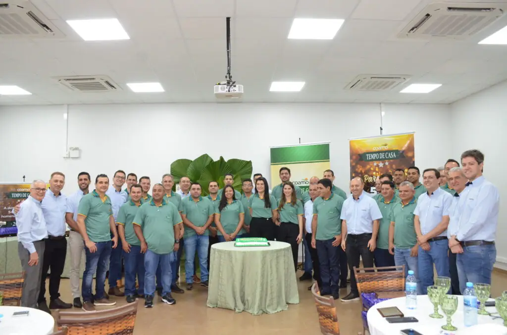 Tempo de Casa: COAMO presta homenagem aos seus funcionários Tempo de Casa: COAMO presta homenagem aos seus funcionários
