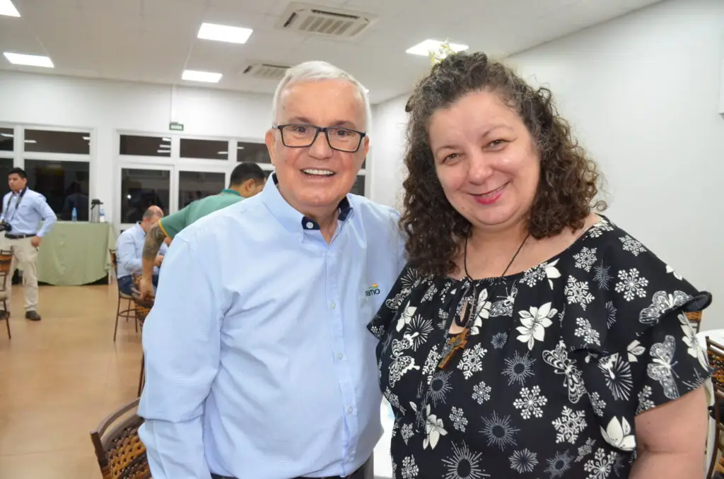 Tempo de Casa: COAMO presta homenagem aos seus funcionários Tempo de Casa: COAMO presta homenagem aos seus funcionários