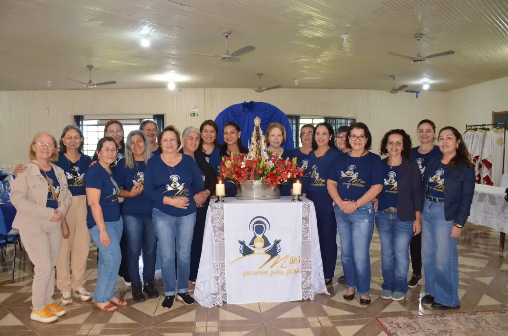 Romaria Diocesana de Nossa Senhora Aparecida reúne uma multidão de fiéis no Santuário Diocesano Romaria Diocesana de Nossa Senhora Aparecida reúne uma multidão de fiéis no Santuário Diocesano