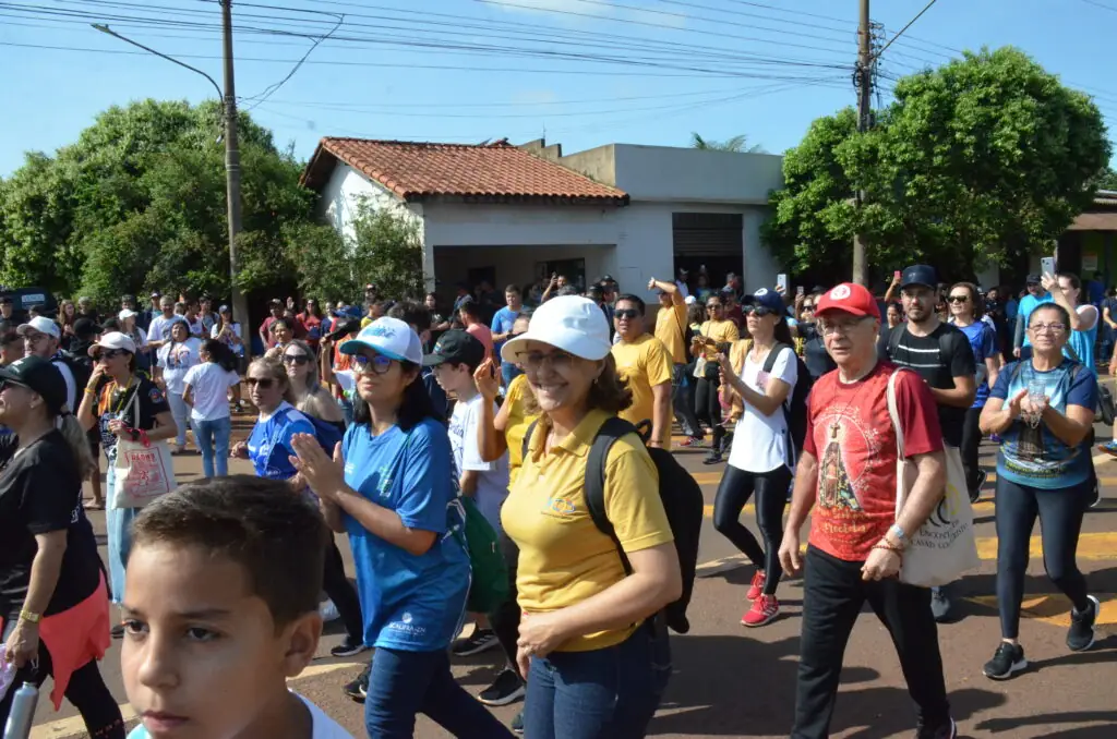 Romaria Diocesana de Nossa Senhora Aparecida reúne uma multidão de fiéis no Santuário Diocesano Romaria Diocesana de Nossa Senhora Aparecida reúne uma multidão de fiéis no Santuário Diocesano