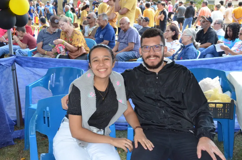 Romaria Diocesana de Nossa Senhora Aparecida reúne uma multidão de fiéis no Santuário Diocesano Romaria Diocesana de Nossa Senhora Aparecida reúne uma multidão de fiéis no Santuário Diocesano