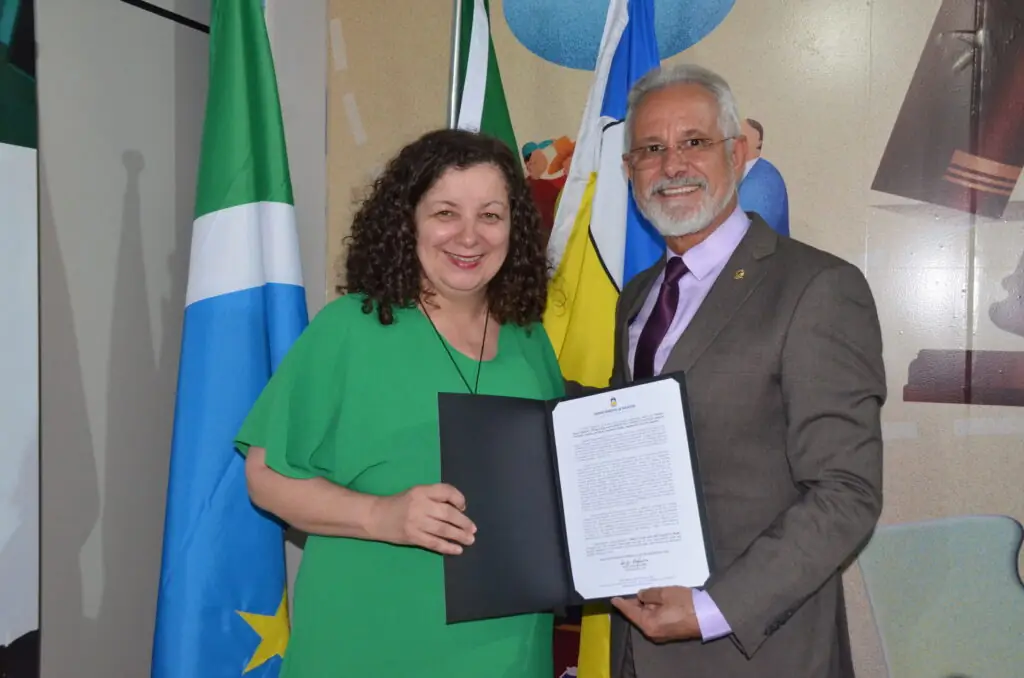 Rádio Coração recebe 'Moção de Congratulações' da Câmara de Dourados Rádio Coração recebe 'Moção de Congratulações' da Câmara de Dourados