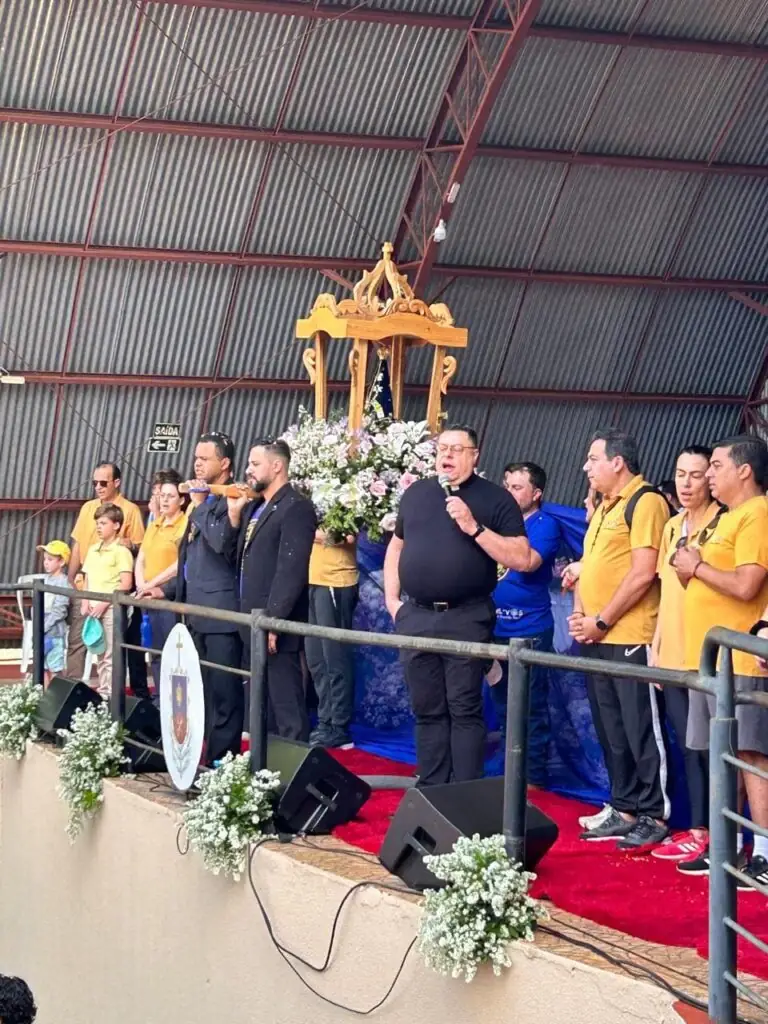 Romaria Diocesana de Nossa Senhora Aparecida reúne uma multidão de fiéis no Santuário Diocesano Romaria Diocesana de Nossa Senhora Aparecida reúne uma multidão de fiéis no Santuário Diocesano