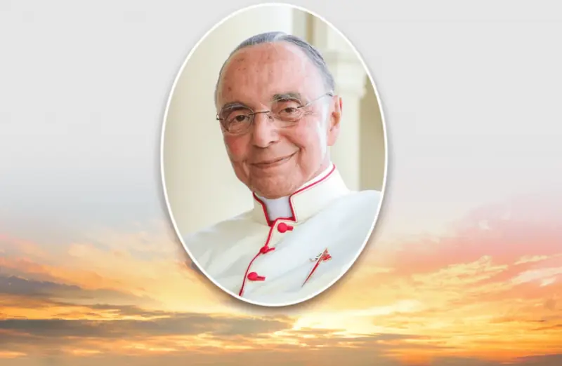 “Combati o bom combate, terminei a minha carreira, guardei a Fé. Resta-me agora receber a coroa da justiça, que o Senhor, justo Juiz, me dará naquele dia” (II Tim 4, 7-8).