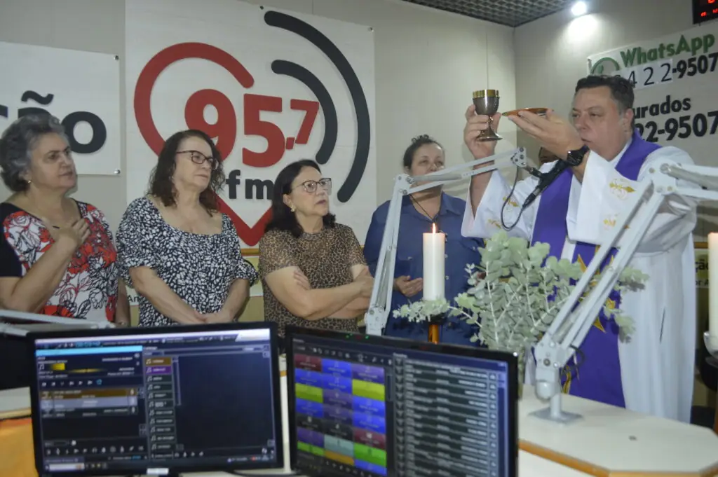 Missa em Ação de Graças e confraternização marcam o final de 2024 da Rádio Coração Missa em Ação de Graças e confraternização marcam o final de 2024 da Rádio Coração