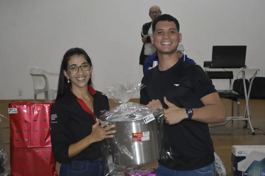 Confira os ganhadores do 24º Show de Prêmios ‘Dia das Mães’ da Rádio Coração