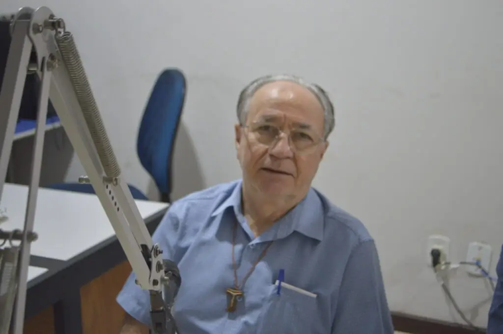 Ponto de Vista: Agosto mês Vocacional / Sacerdote Ponto de Vista: Agosto mês Vocacional / Sacerdote