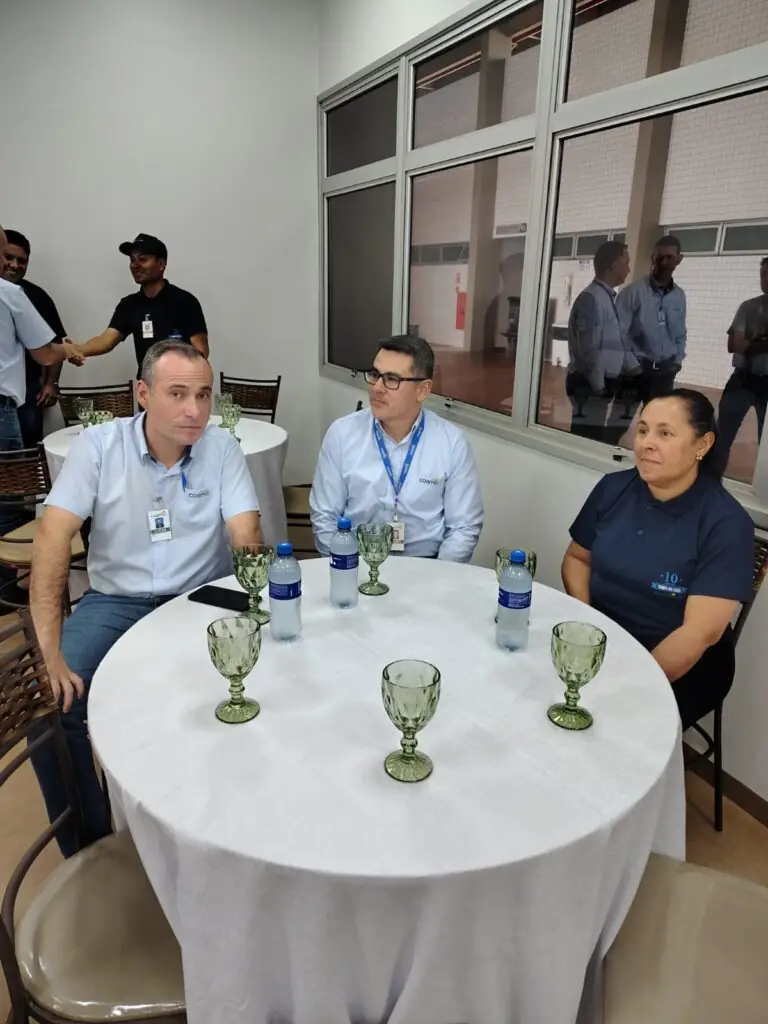 Tempo de Casa: COAMO presta homenagem a colaboradores em Dourados Tempo de Casa: COAMO presta homenagem a colaboradores em Dourados