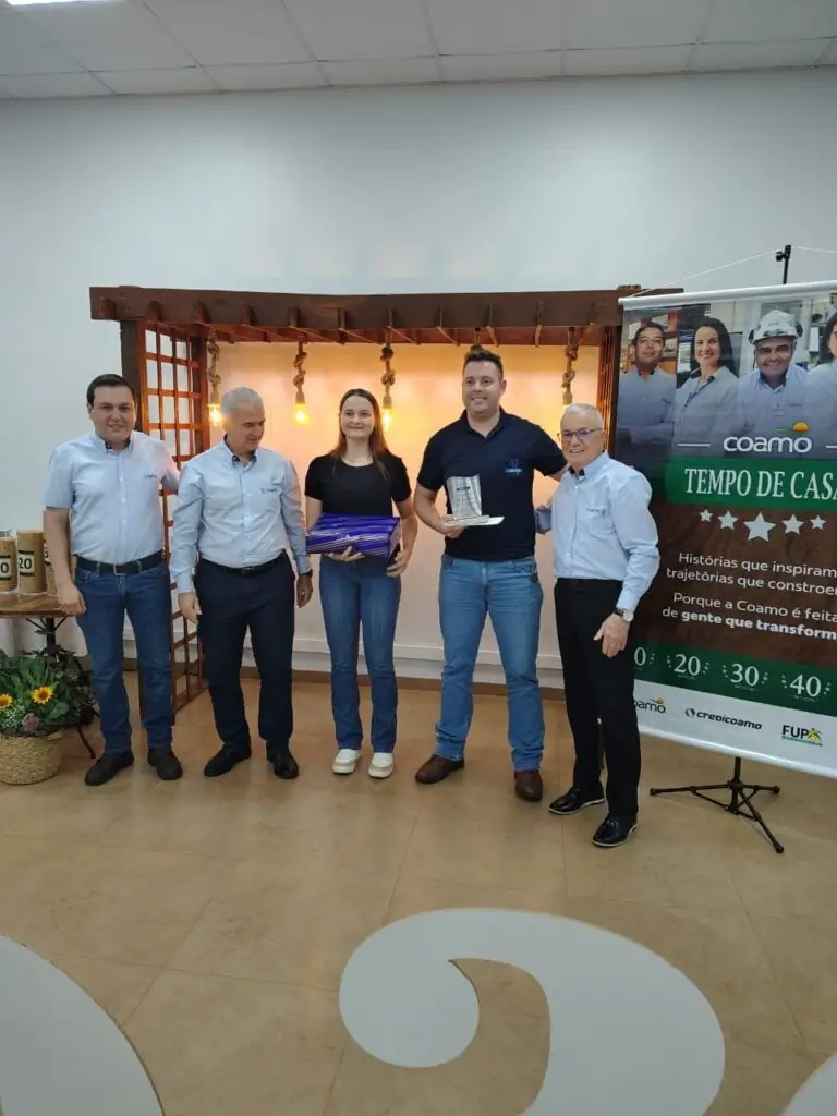 Tempo de Casa: COAMO presta homenagem a colaboradores em Dourados Tempo de Casa: COAMO presta homenagem a colaboradores em Dourados