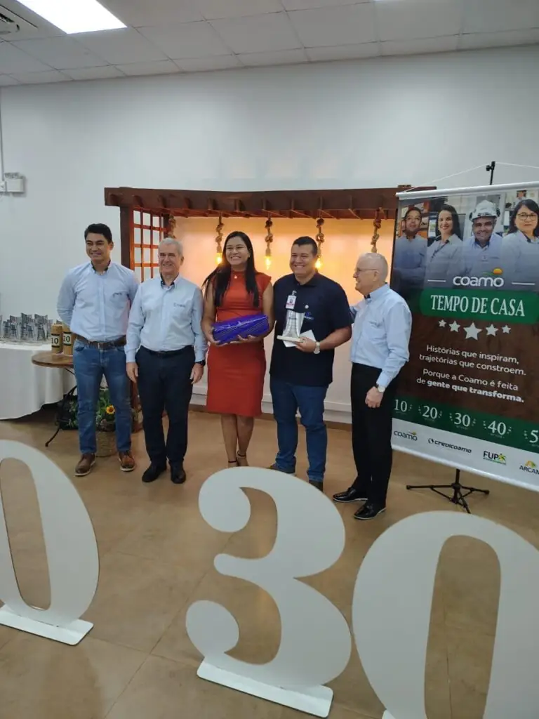 Tempo de Casa: COAMO presta homenagem a colaboradores em Dourados Tempo de Casa: COAMO presta homenagem a colaboradores em Dourados