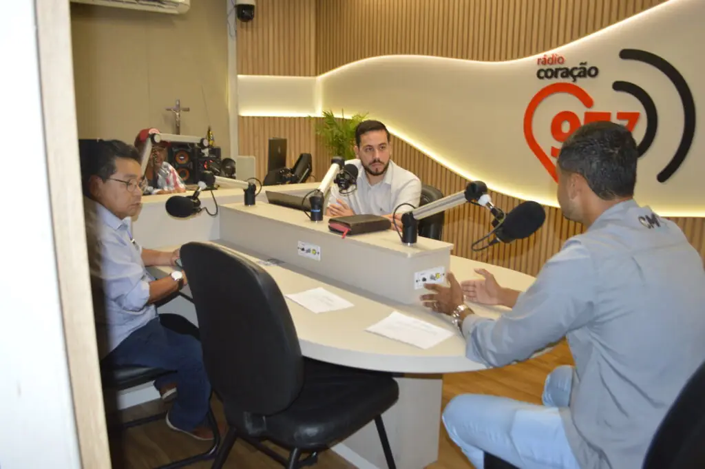 Ponto de Vista destaca o Dia Mundial do Trabalho Ponto de Vista destaca o Dia Mundial do Trabalho