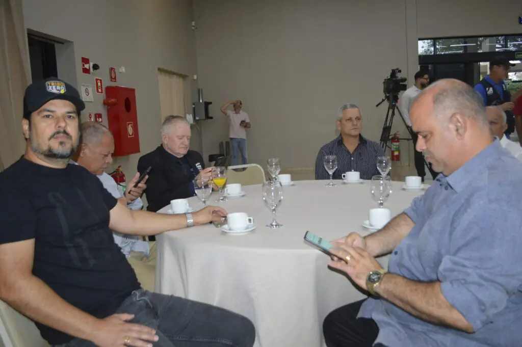ACED lança Prêmio "Amigo do Comércio" e destaca vereadores ACED lança Prêmio "Amigo do Comércio" e destaca vereadores