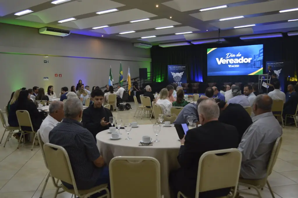 ACED lança Prêmio "Amigo do Comércio" e destaca vereadores ACED lança Prêmio "Amigo do Comércio" e destaca vereadores