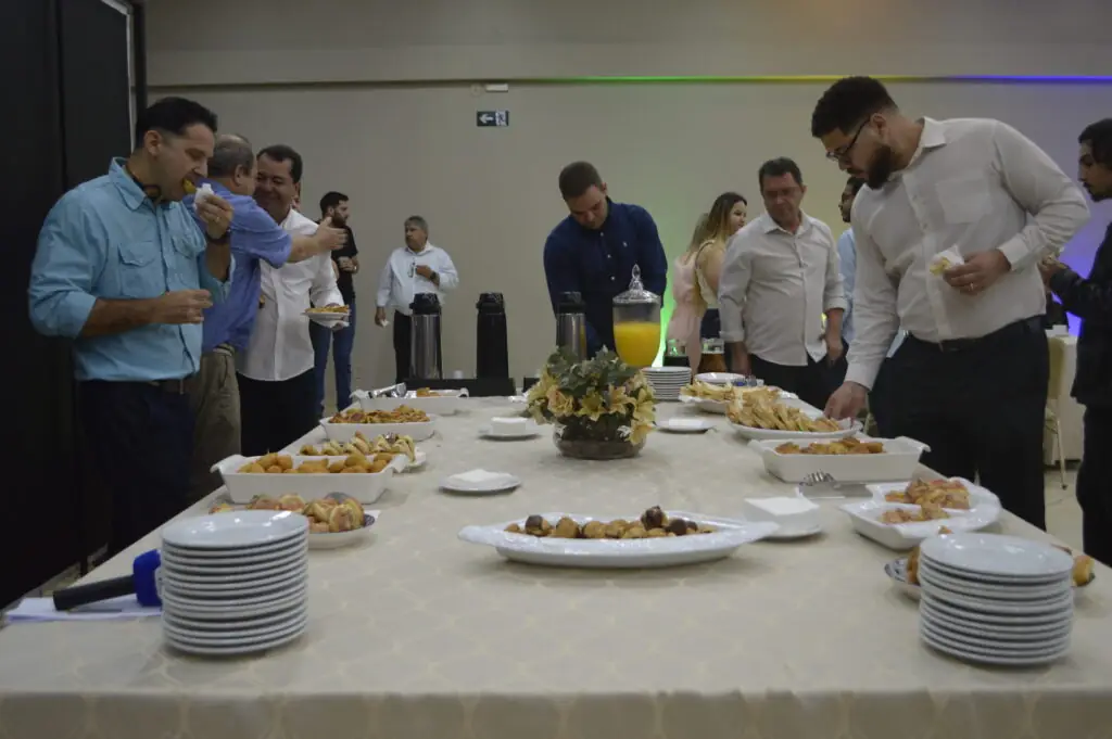 ACED lança Prêmio "Amigo do Comércio" e destaca vereadores ACED lança Prêmio "Amigo do Comércio" e destaca vereadores