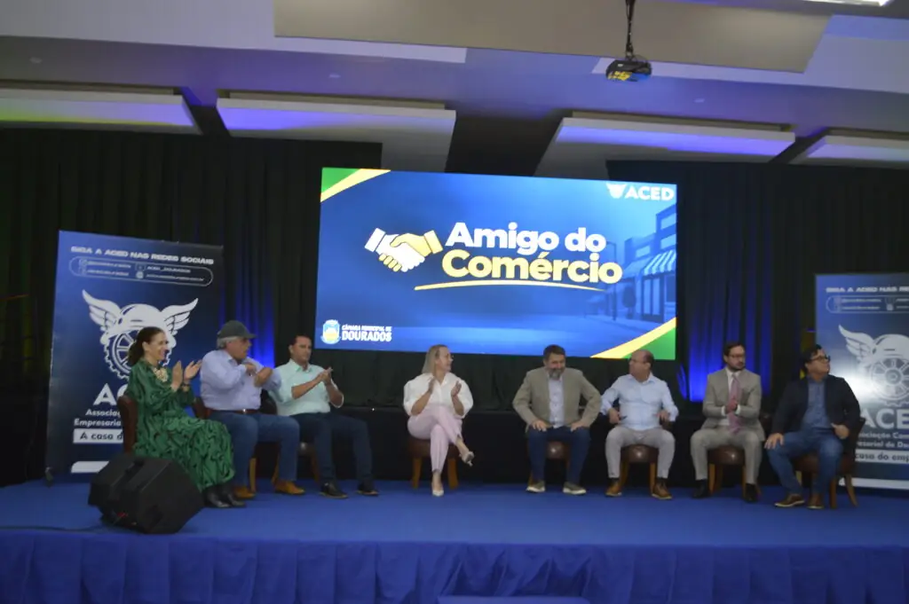 ACED lança Prêmio "Amigo do Comércio" e destaca vereadores ACED lança Prêmio "Amigo do Comércio" e destaca vereadores