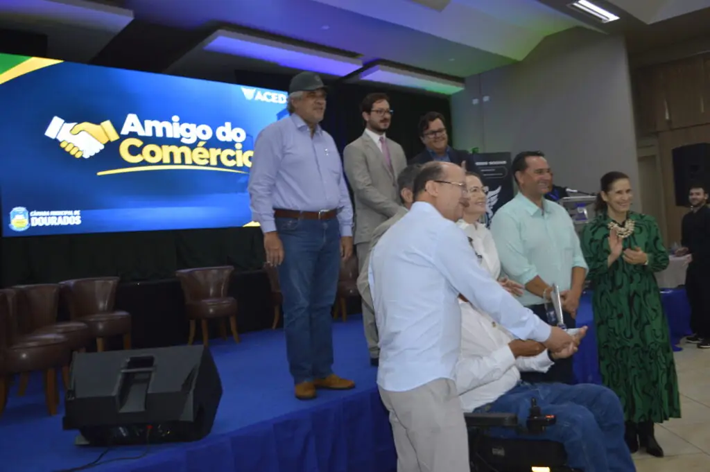 ACED lança Prêmio "Amigo do Comércio" e destaca vereadores ACED lança Prêmio "Amigo do Comércio" e destaca vereadores